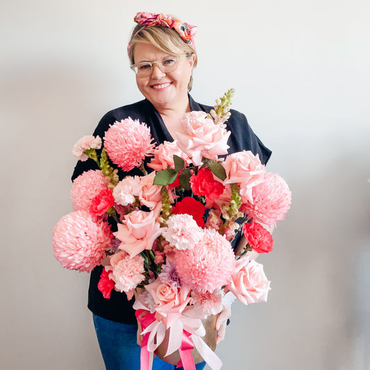 DELIGHTFUL KISSES • All Pink Floral Arrangement