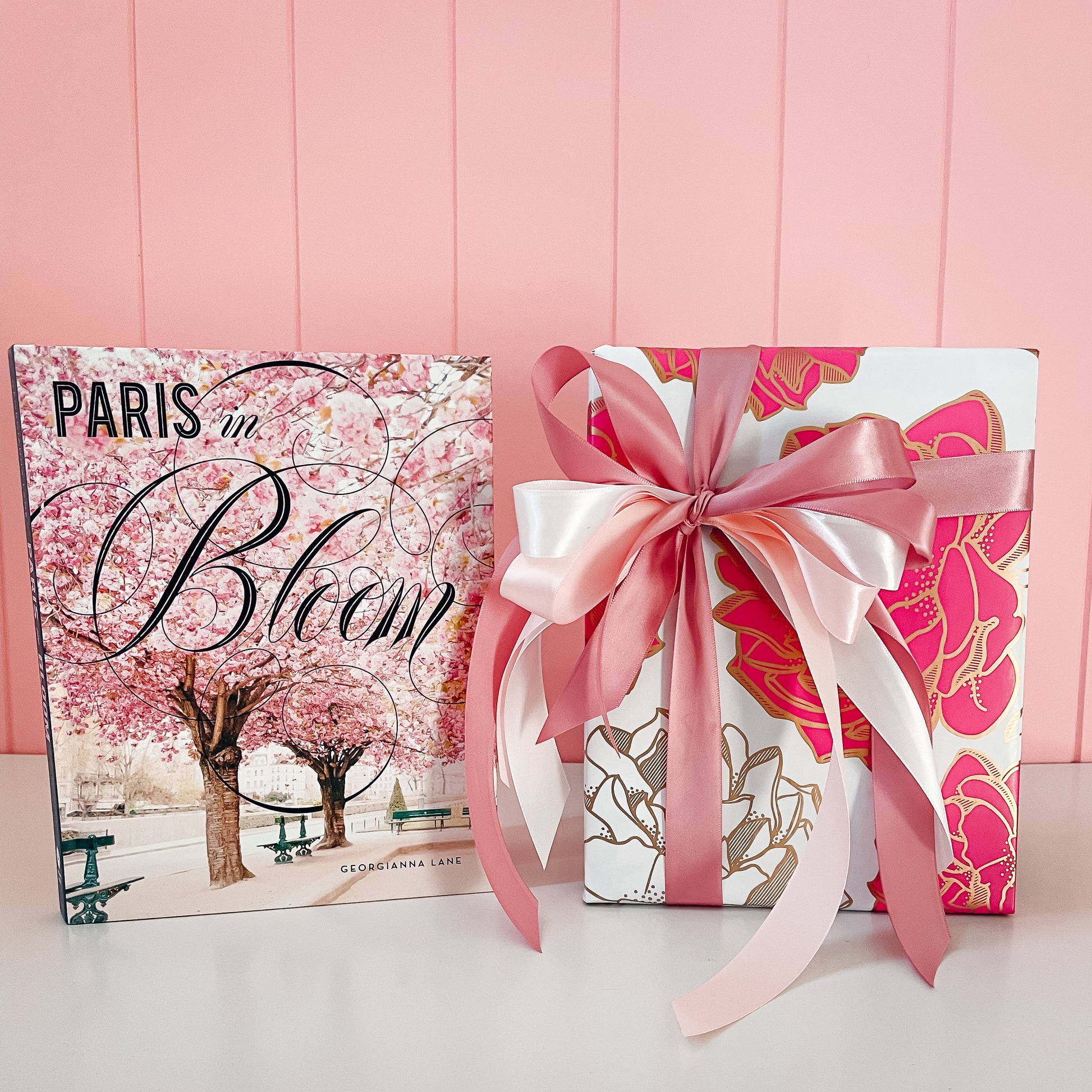 PARIS IN BLOOM - Coffee Table Book